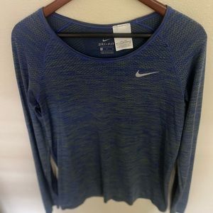 Nike dri fit women long sleeve